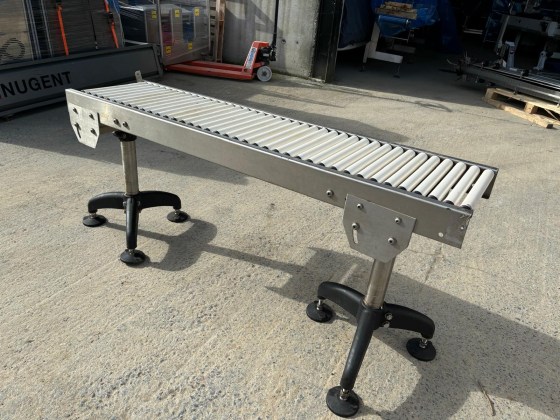 White Gravity Roller Conveyor Pic 02